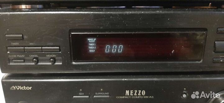 Ретро музыкальная система victor