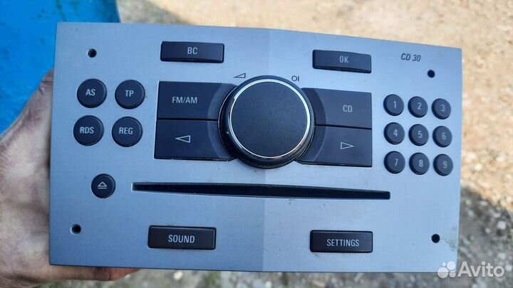 Штатная магнитола на opel астра h