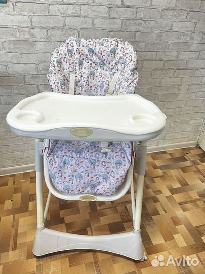 Стульчик для кормления happy baby