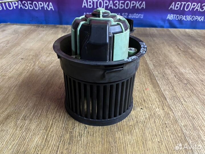 Вентилятор отопителя Пежо 408 Peugeot 408