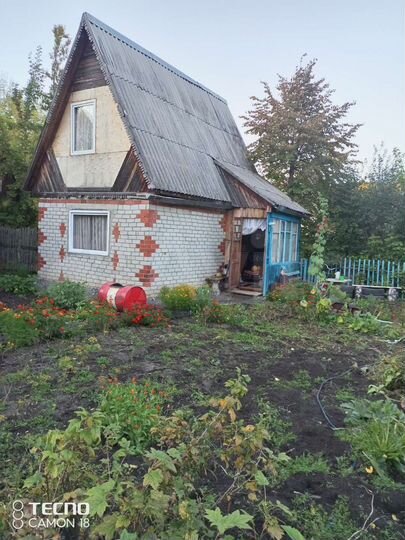 Дача 20 м² на участке 6 сот.