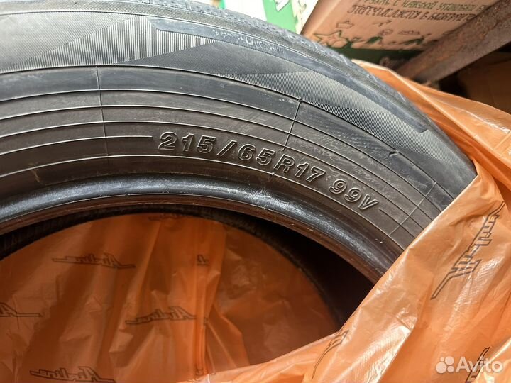 Yokohama BluEarth-A AE-50 215/65 R17 99V