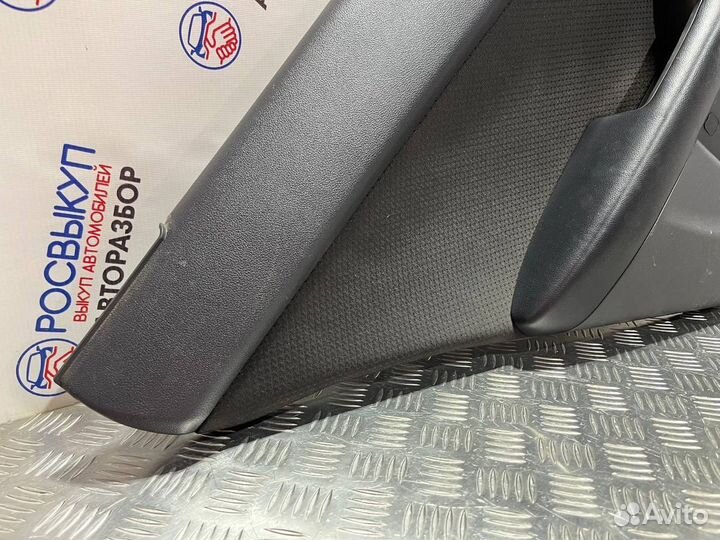 Обшивка двери Kia Cerato 2