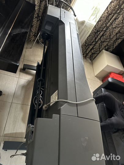 Струйный плоттер HP DesignJet 800 42