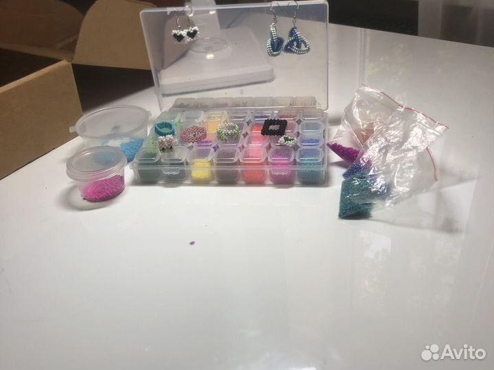 Украшения из бисера на заказ