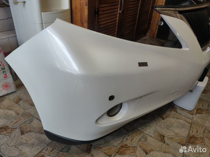 Бампер передний на lexus rx 350 2011