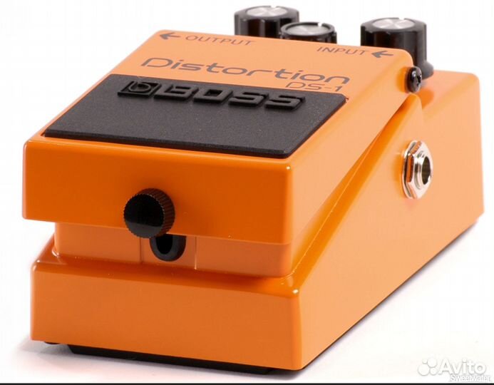 Педаль эффекта дисторшн Boss DS-1 Distortion