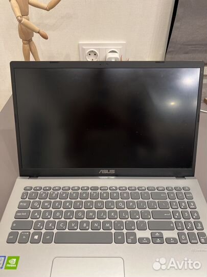 Ноутбук asus, в отличном состоянии