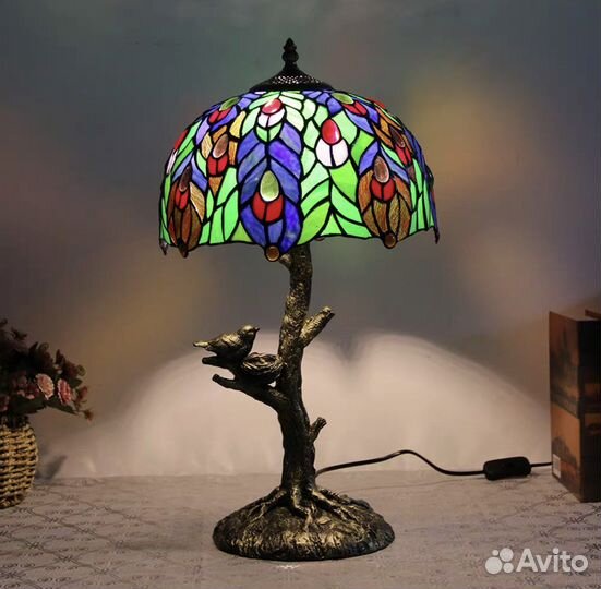 Лампа настольная тиффани новая