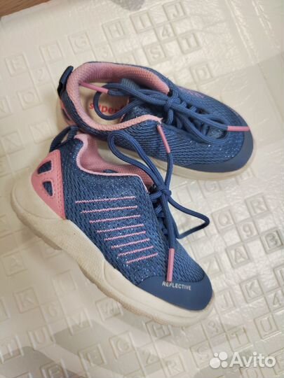 Кроссовки детские superfit 22