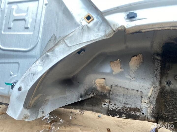 Четверть задняя правая Honda CR-V 4