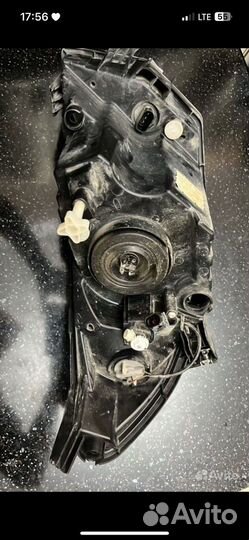 Фара передняя левая граната