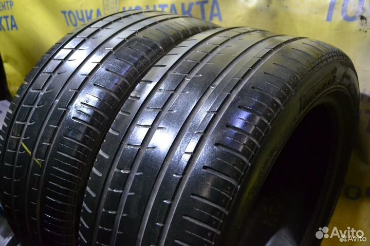 Pirelli P Zero Rosso 235/45 R17