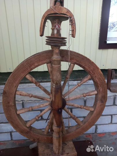 Прялка деревянная старинная