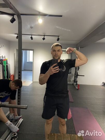 Тренер по фитнесу