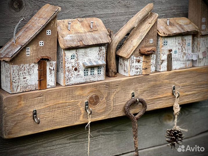 Ключница из дерева. Ручная работа