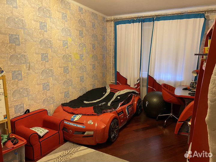 Мебель для мальчика с 2 до 14 лет