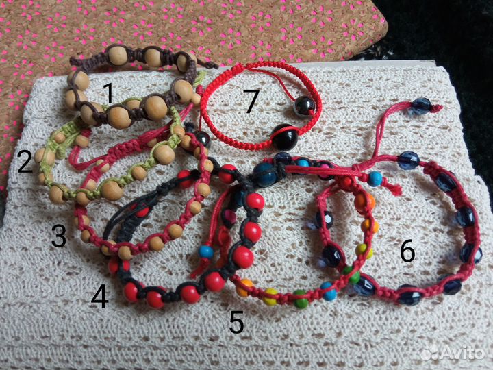 Фенечки (много)