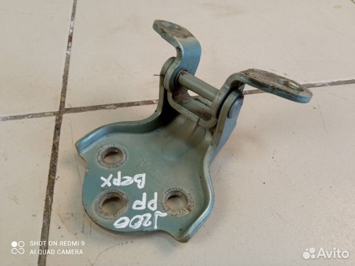 Петля двери передняя правая верхняя Lacetti