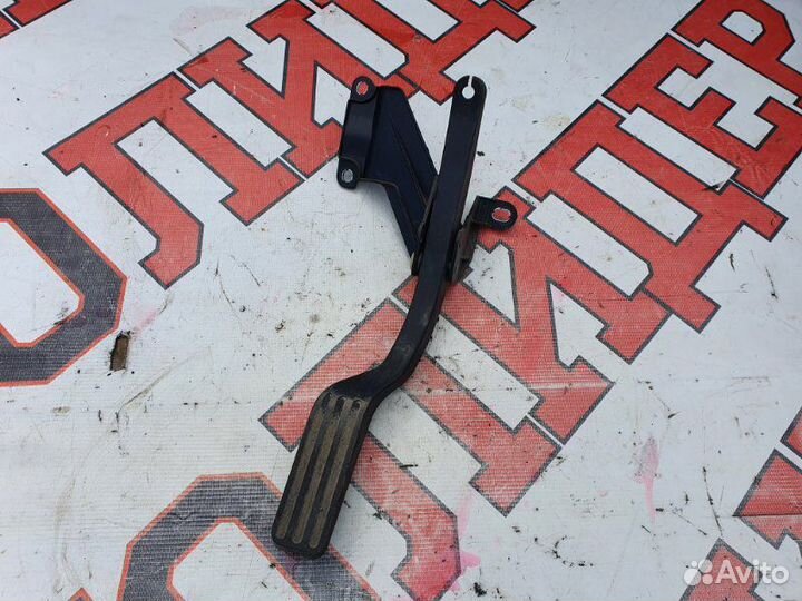 Педаль газа Ford Mondeo седан chba 1.8L duratec HE