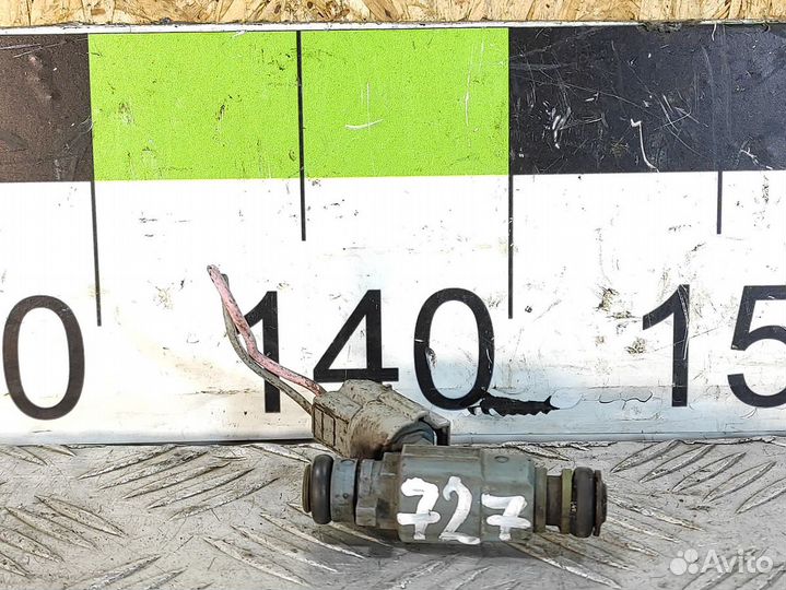 Форсунка двигателя Kia Magentis 2000-2005