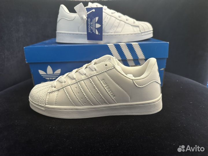 Adidas superstar