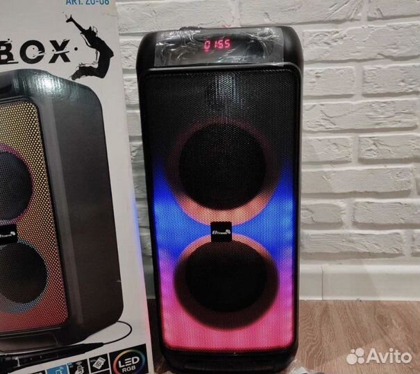 Eltronic dance box bass pro