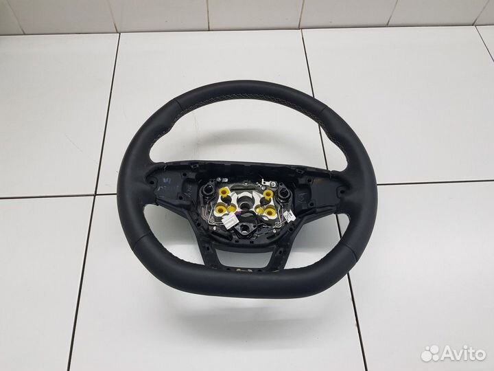 Рулевое колесо (Geely Atlas Pro)
