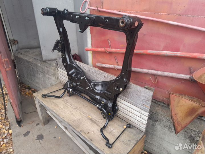 Передний подрамник Nissan Teana J32 73000км