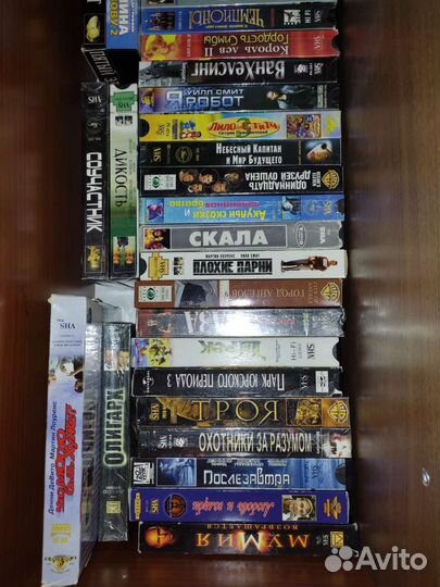 Коллекция видеокассет