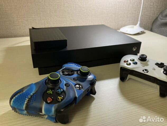 Xbox one x 5тб
