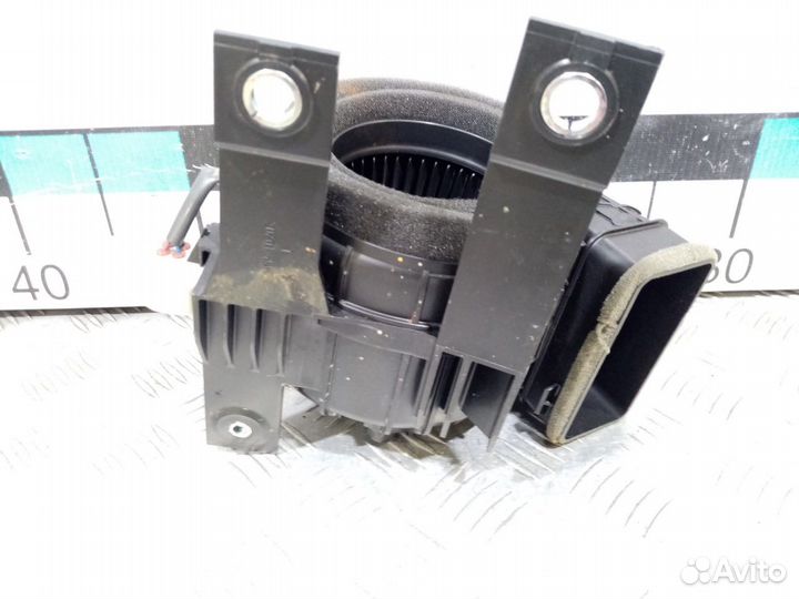 Б/У Вентилятор охлаждения батареи гибрида#001