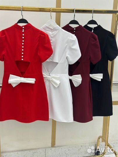 Платье с бантом