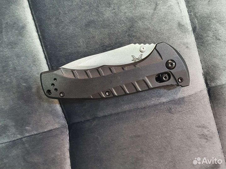 Нож складной карманный BenchMade
