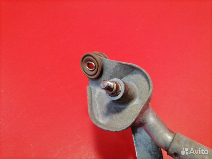 Трапеция дворников Toyota Corolla ZZE120L 4ZZ-FE