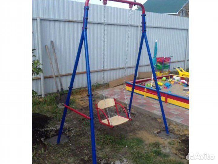 Качели уличные