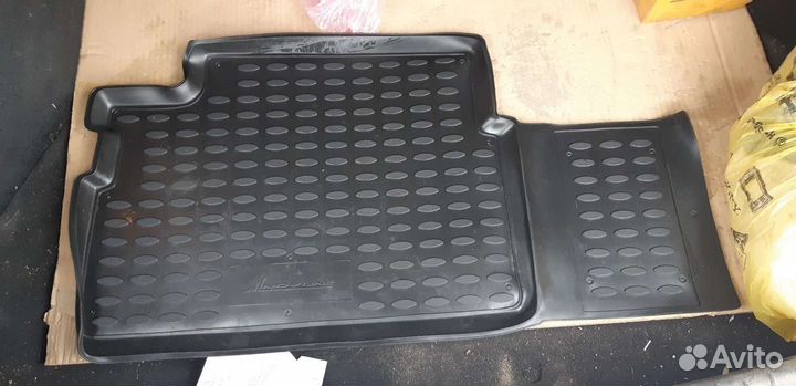 Коврики toyota corolla e150