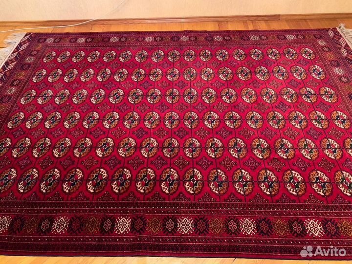 Ковер туркменский