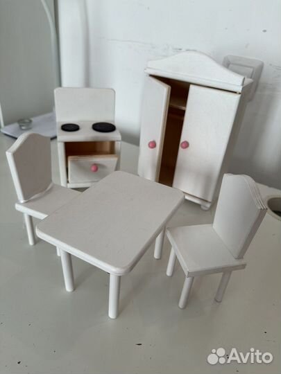 Мебель для кукол