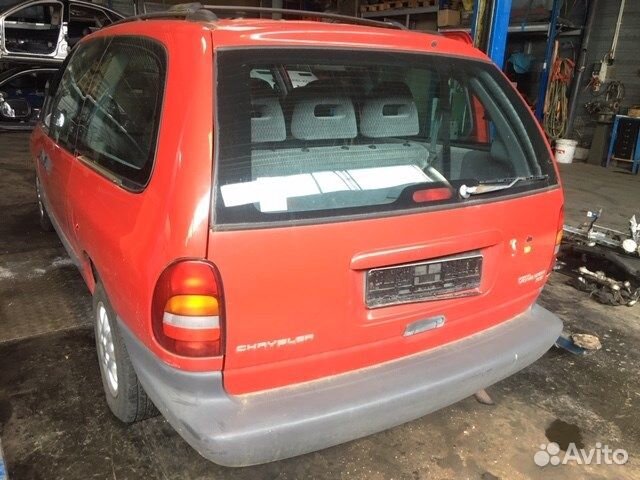 Разбор на запчасти Chrysler Voyager