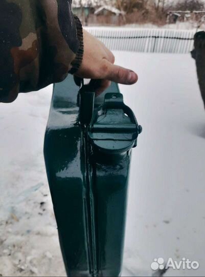 Канистры металлические