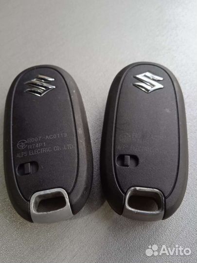 Смарт ключ Mitsubishi Delica D2 2015г+ правруль