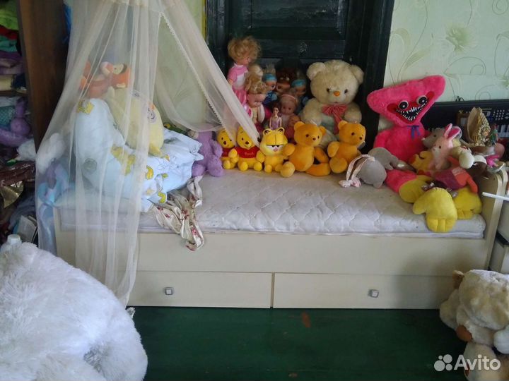 Детская кровать с матрасом 170 на 60