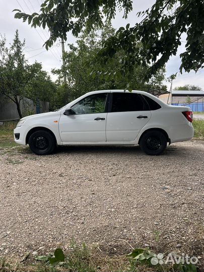 LADA Granta 1.6 AT, 2016, 340 000 км