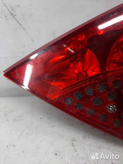 Фонарь задний правый Peugeot 207 хэтчбэк 5 дв. 1.4