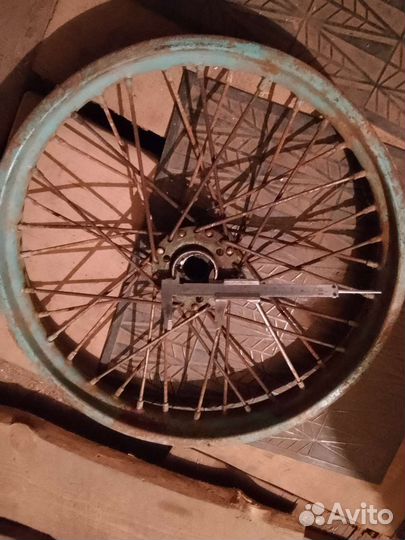 Колесо иж -49 б/у р 19