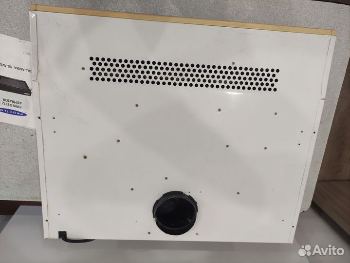 Вытяжка для кухни 60 см