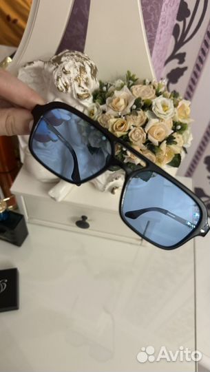 Солнцезащитные очки