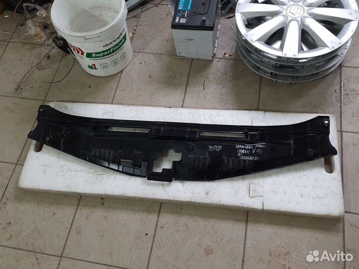 Накладка замковой панели Toyota Camry V70