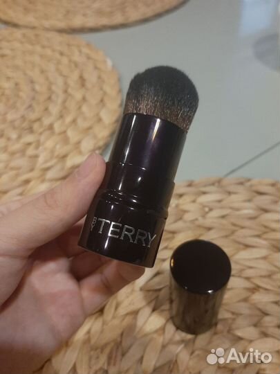 By terry кисть